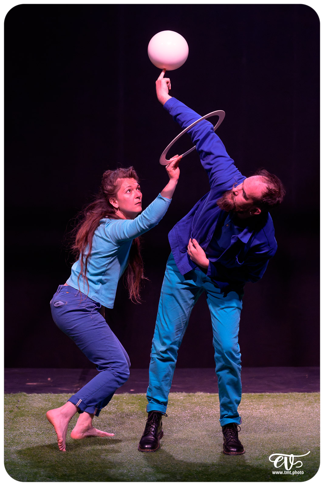 LE VERTIGE DE L'ENVERS (CIE L'ENVOLÉE CIRQUE)